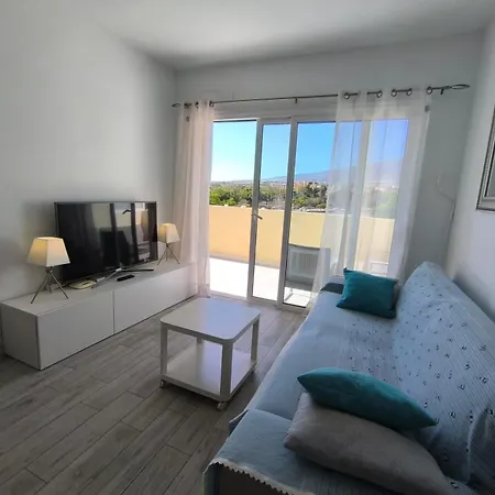 Playa Fanabe 2- Bedroom Apartman *